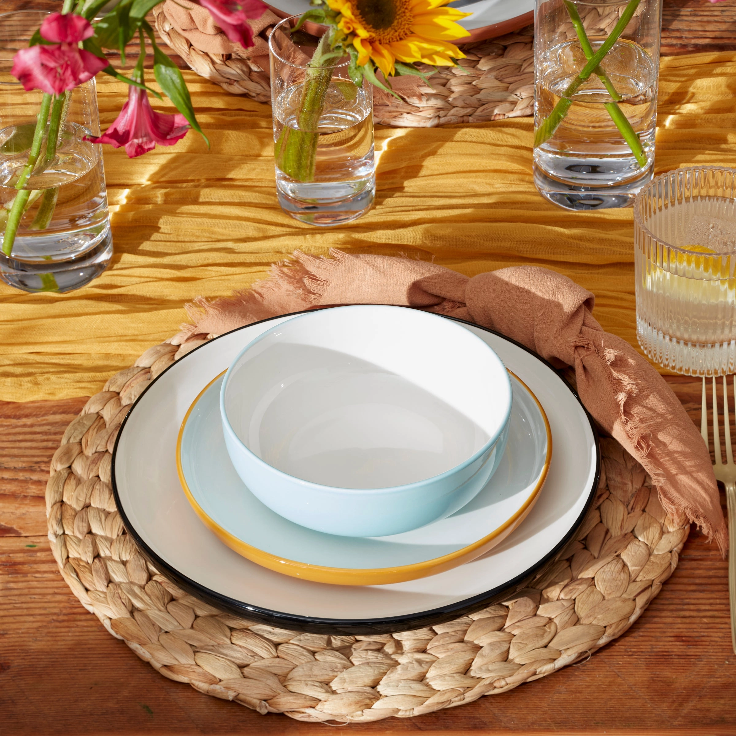 24 Seven Colors Sunbaked 12-Piece Dinnerware Set