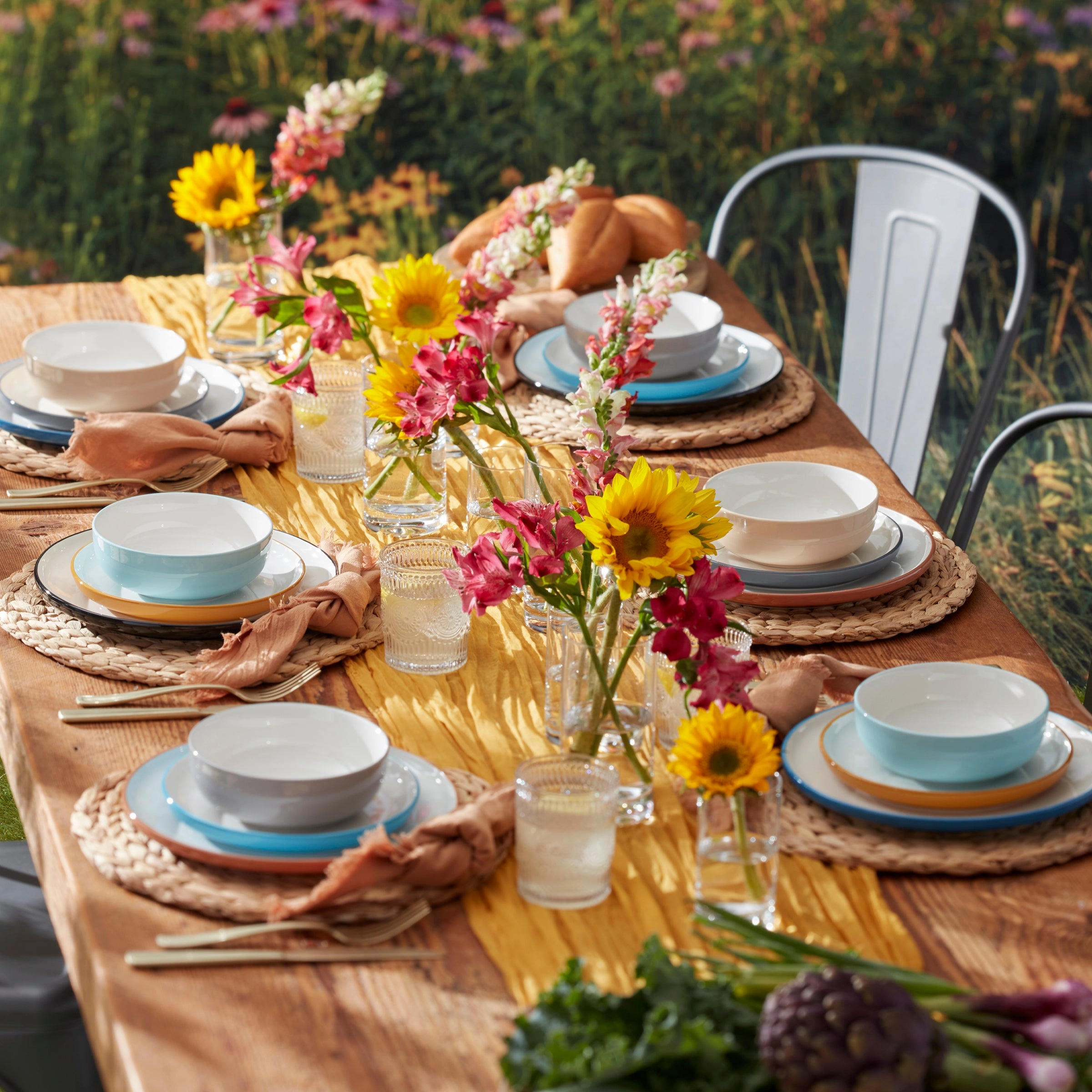 24 Seven Colors Sunbaked 12-Piece Dinnerware Set