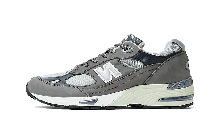 991 Made In UK Castlerock Navy