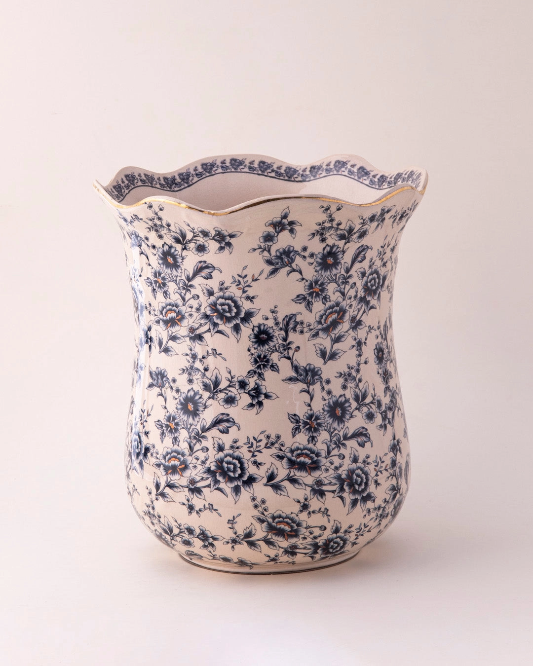 'Baroque Bloom' Ornamental Decorative Vase