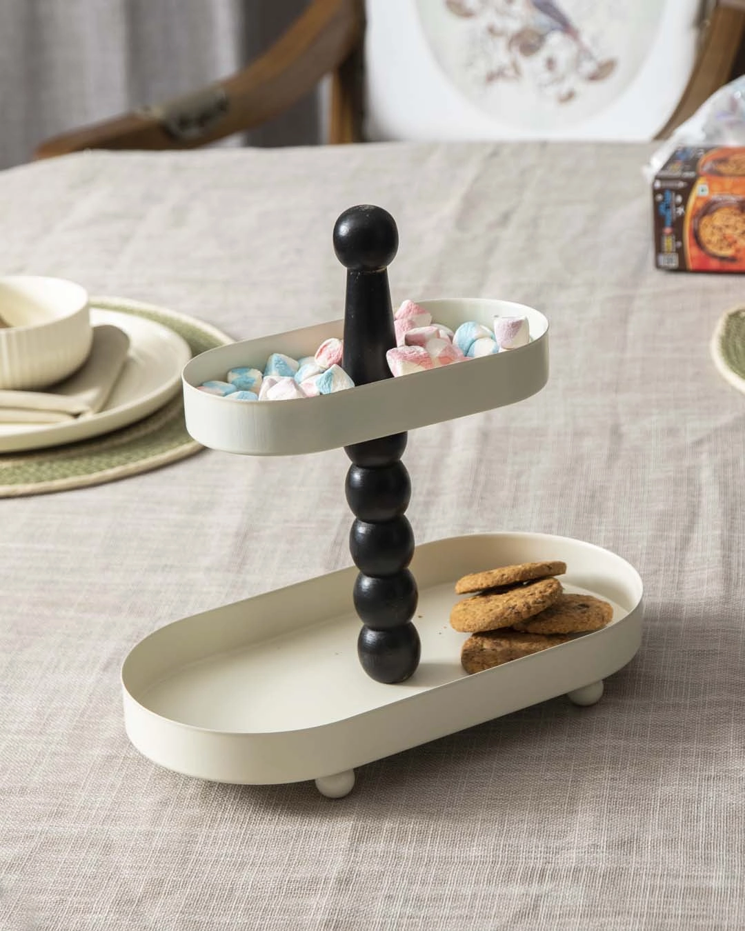 'Entrada' 2 Tier Cake Stand