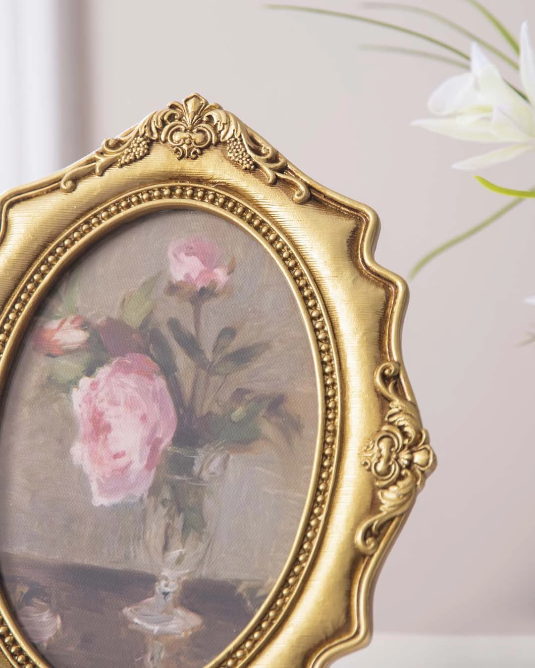 'Regal' Gold Photo Frame