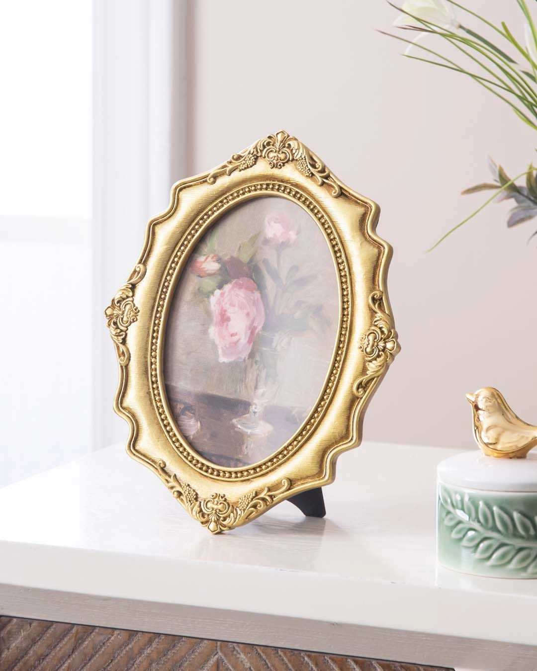 'Regal' Gold Photo Frame
