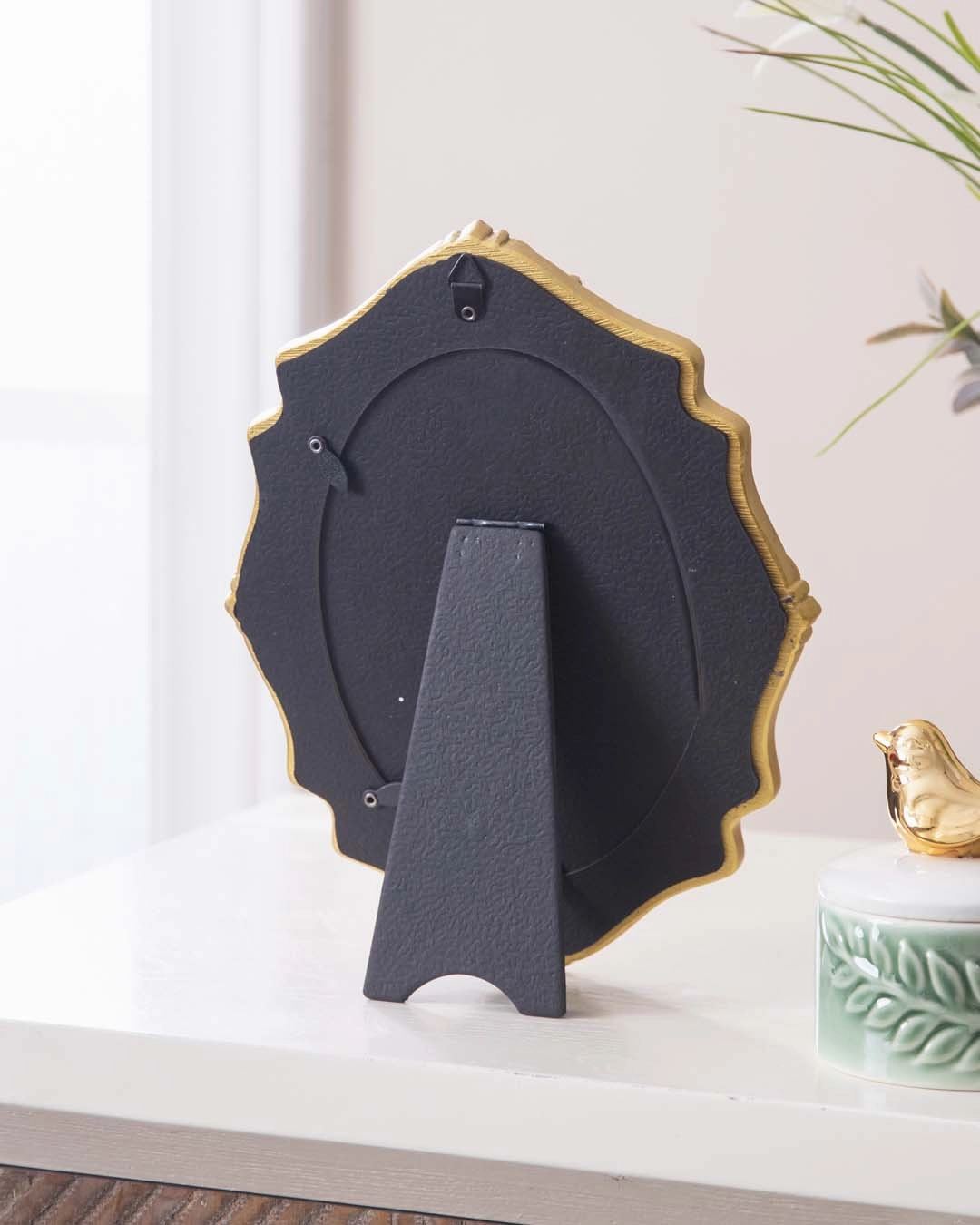 'Regal' Gold Photo Frame