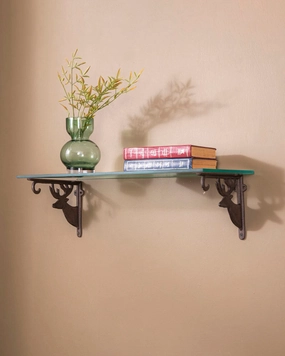 'Rein Deer' Cast Iron Decorative Shelf Set With Glassnordic style wall decor