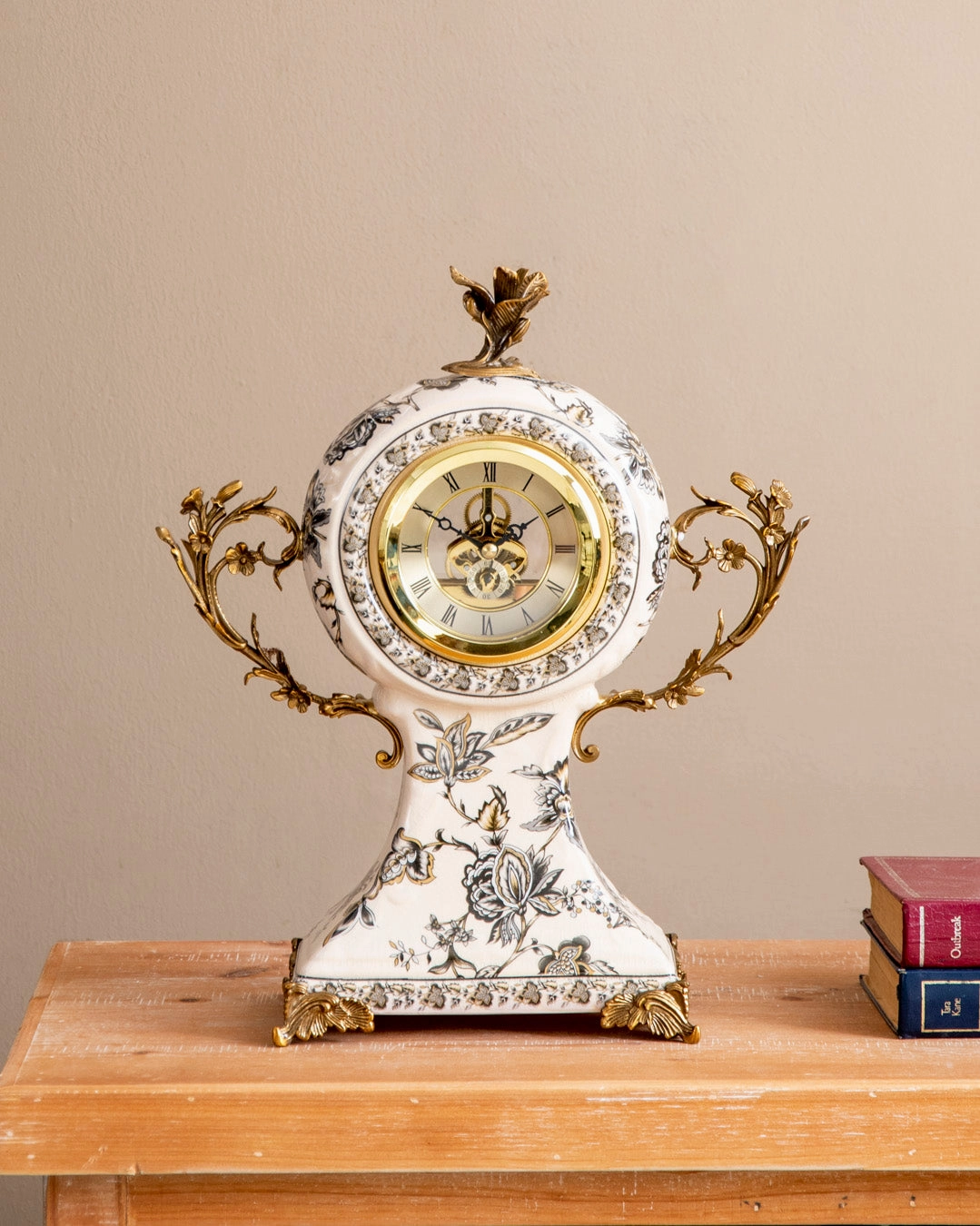 'Royal Noir' Ornamental Decorative Table clockhome decor ,wall decor 