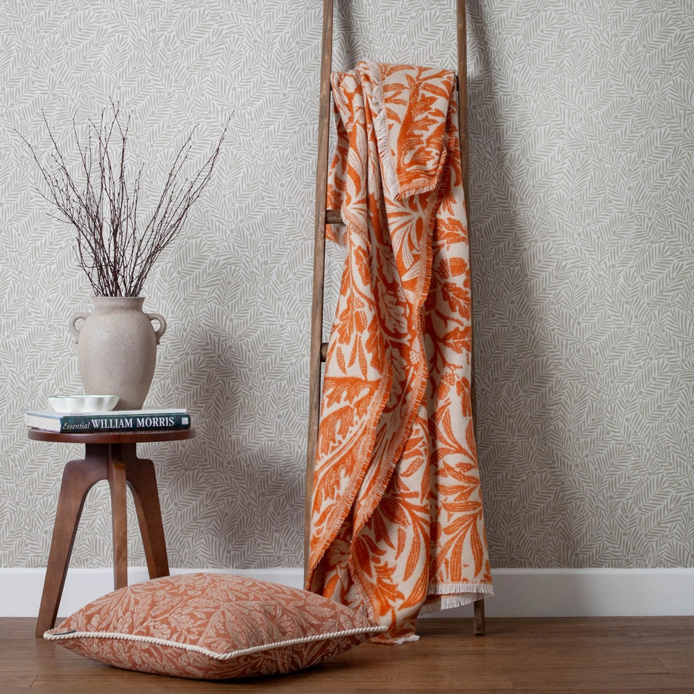 Acorn Tonal Jacquard Throw Brick