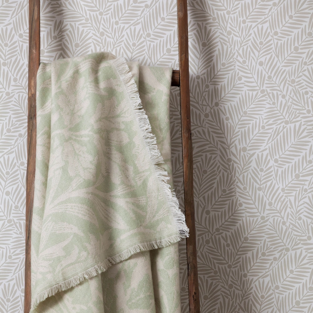 Acorn Tonal Jacquard Throw Sage