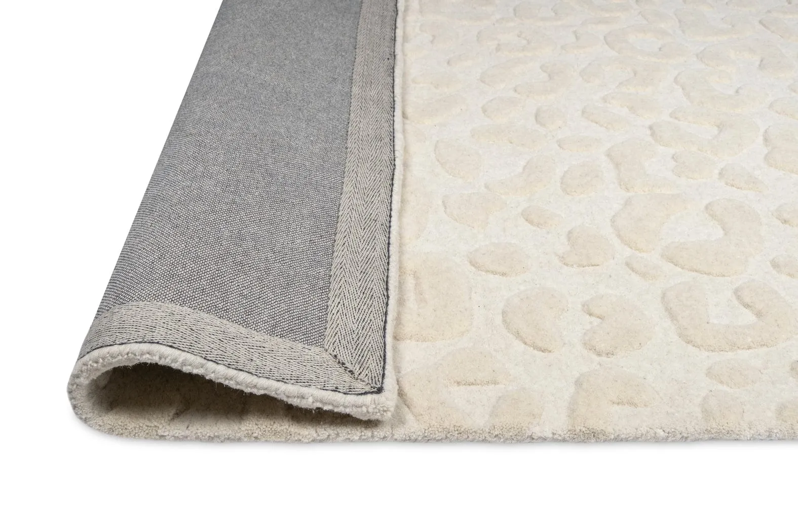 Agnes Ivory Cream Carved Animal Pattern Rug *NO RETURNS UNLESS FAULTY