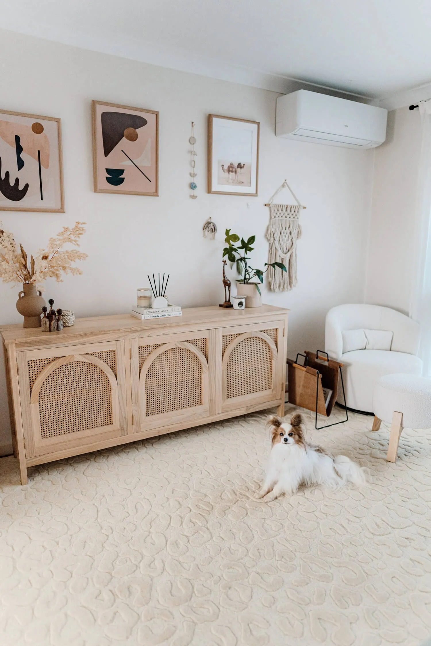 Agnes Ivory Cream Carved Animal Pattern Rug *NO RETURNS UNLESS FAULTY