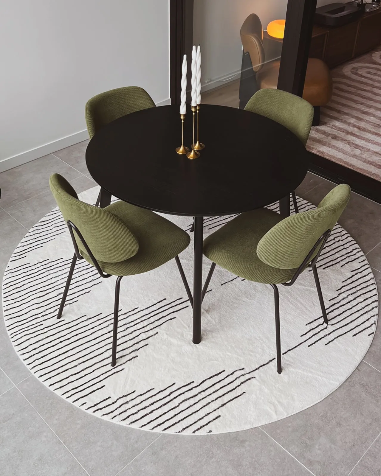 Aldana Black and Cream Tribal Washable Round Rug *NO RETURNS UNLESS FAULTY
