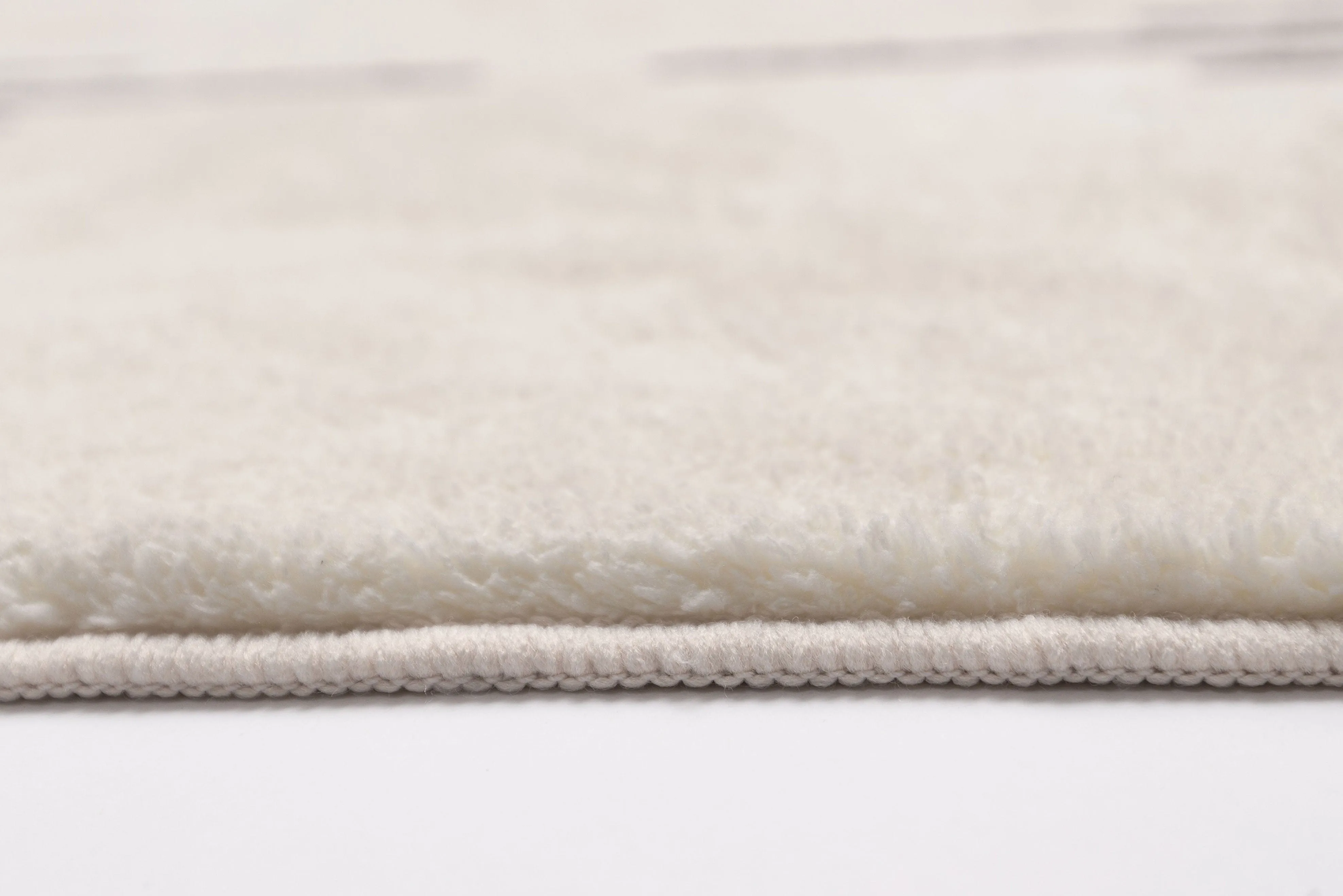 Aldana Black and Cream Tribal Washable Rug