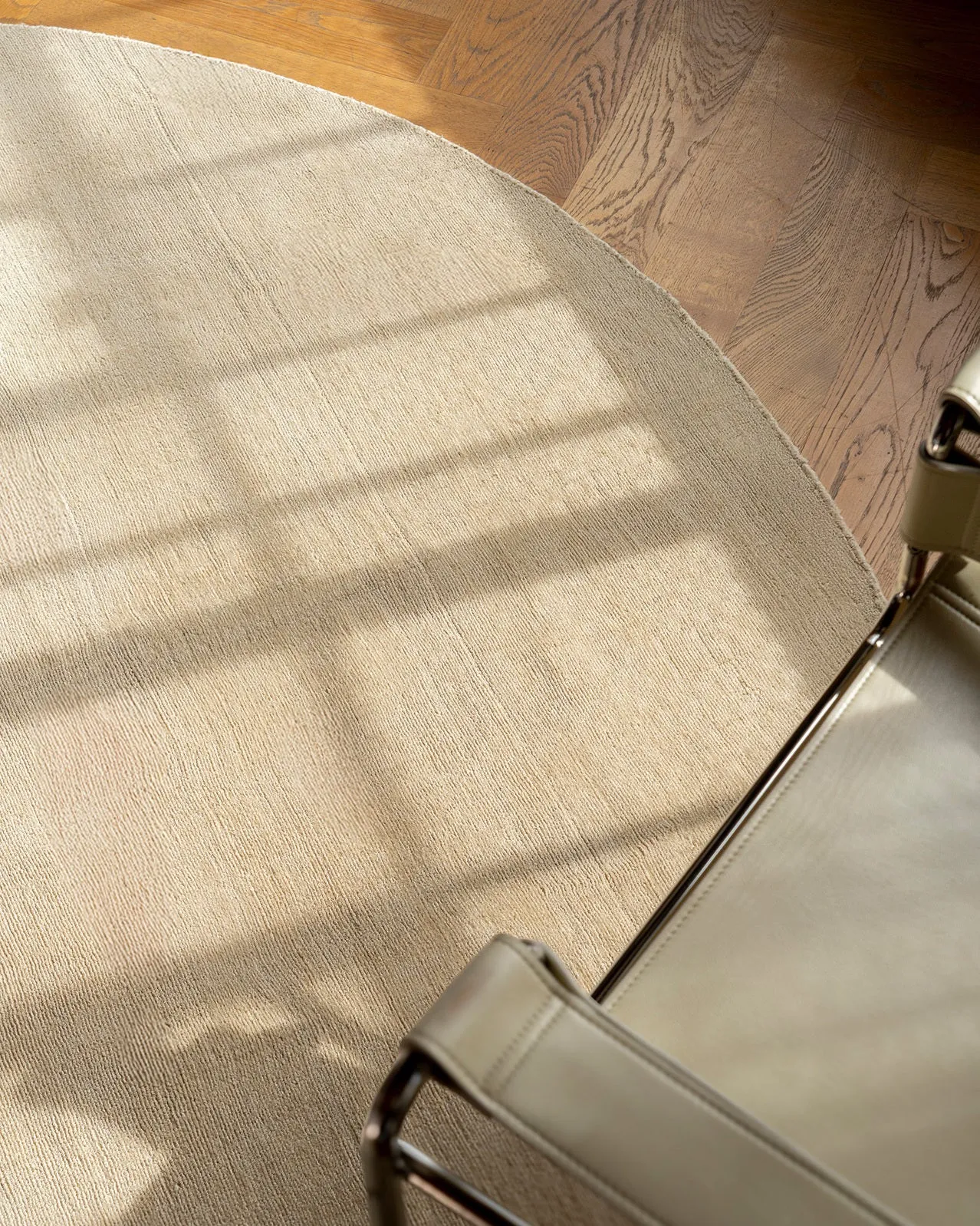 Alek Cream Handwoven PET Round Rug