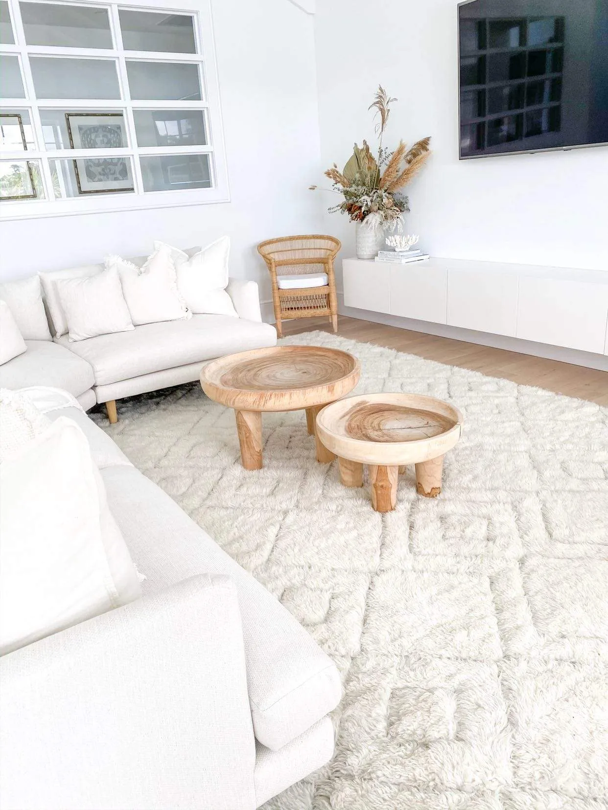 Alina Diamond Pattern Berber Wool Shag Rug
