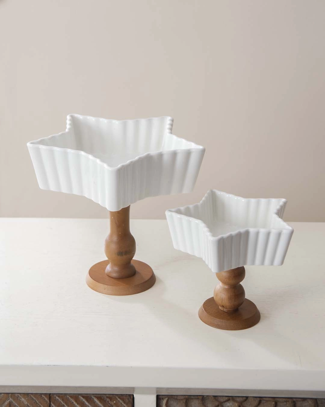 All White Star Ice Cream Bowl with Wooden Base - Small