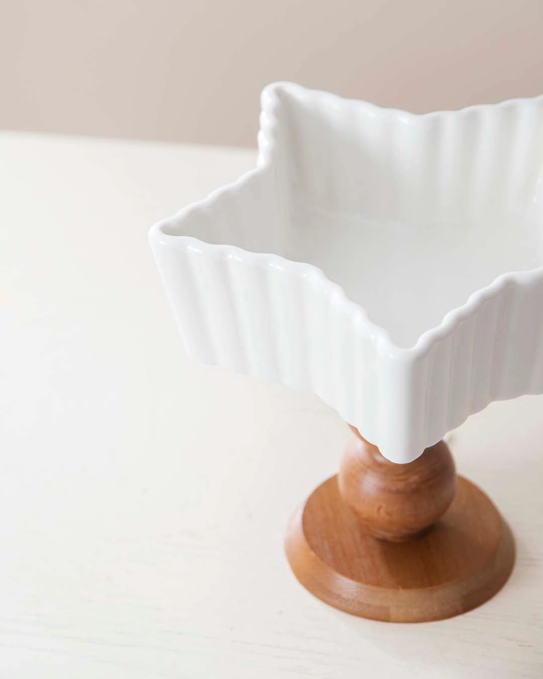 All White Star Ice Cream Bowl with Wooden Base - Small