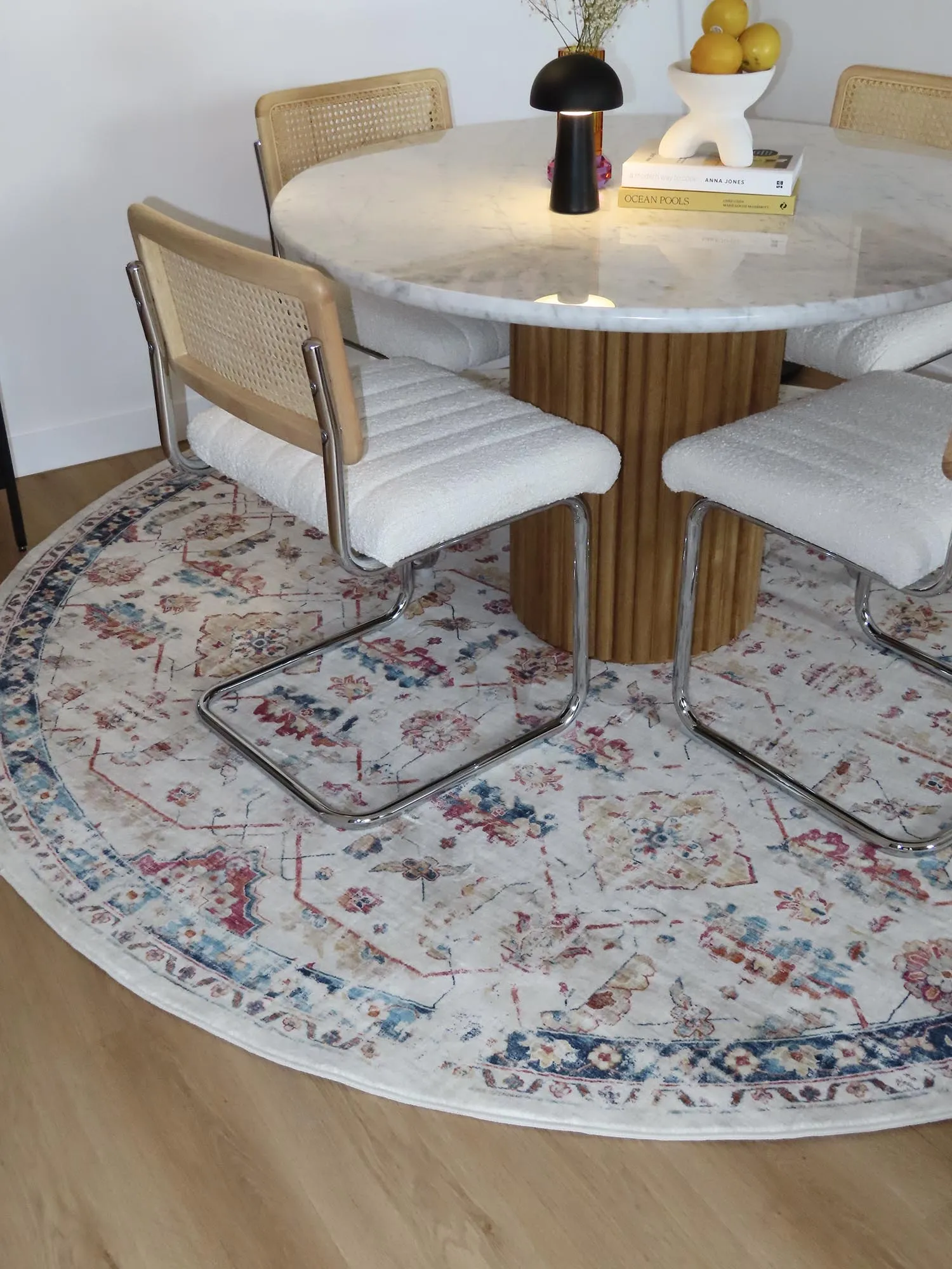 Amanda Multicolour Distressed Transitional Round Rug *NO RETURNS UNLESS FAULTY