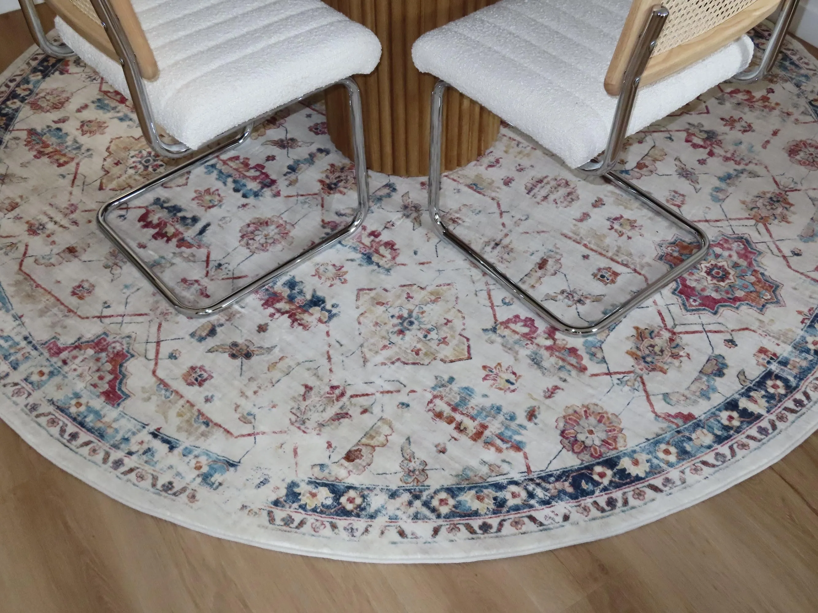 Amanda Multicolour Distressed Transitional Round Rug *NO RETURNS UNLESS FAULTY