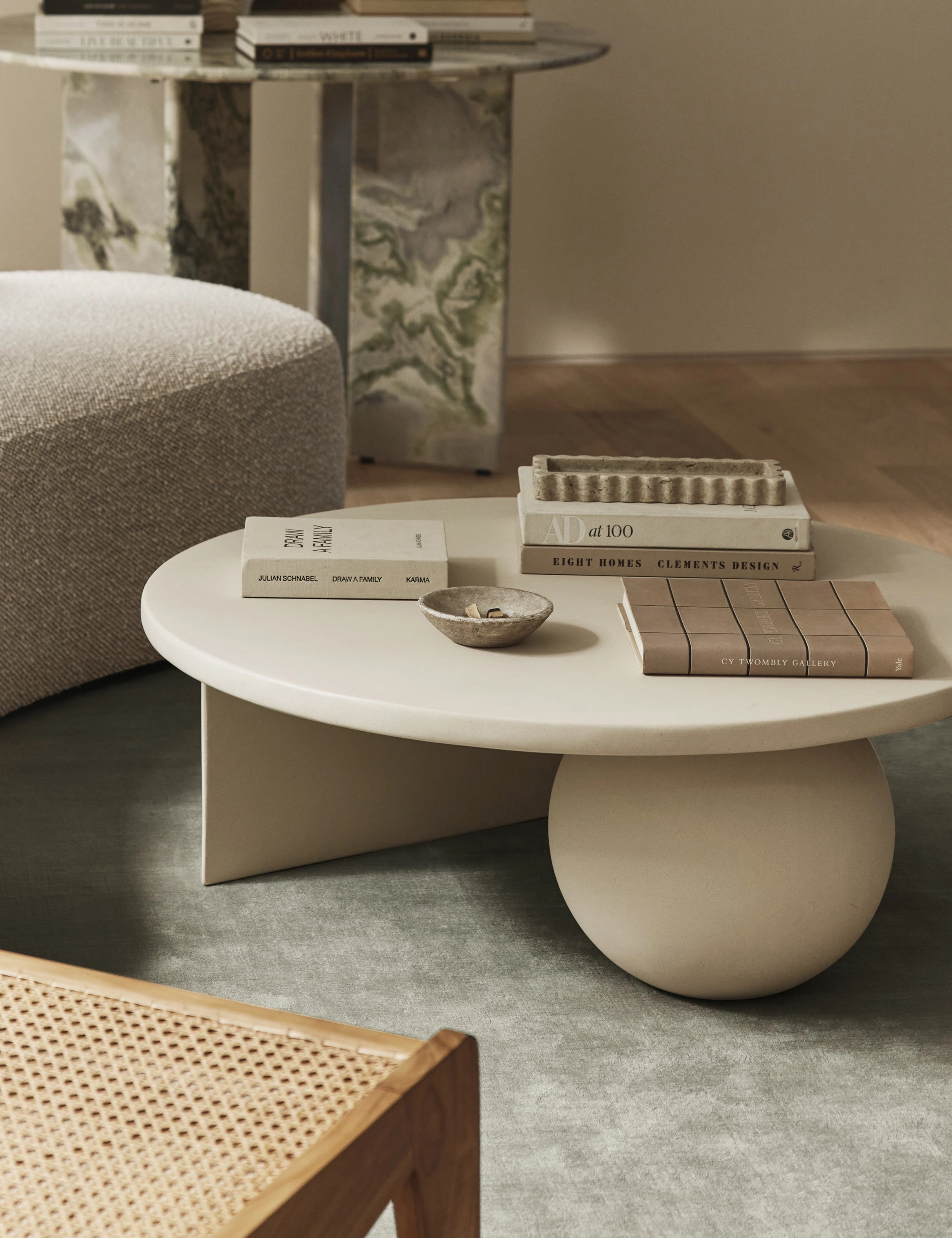 Amaya Indoor / Outdoor Round Coffee Table