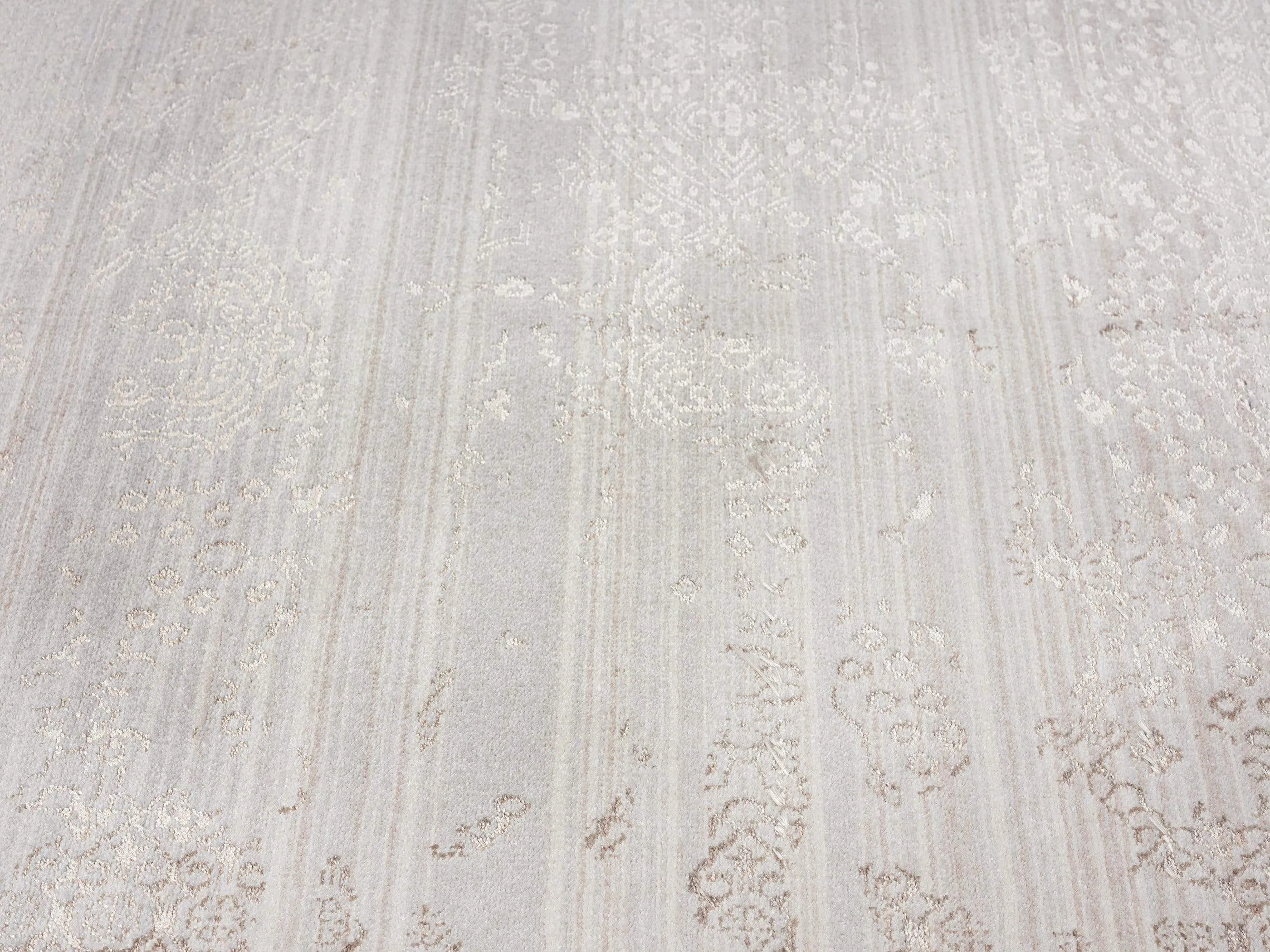 Amelia Cream Brown and Silver Traditional Floral Runner Rug *NO RETURNS UNLESS FAULTY