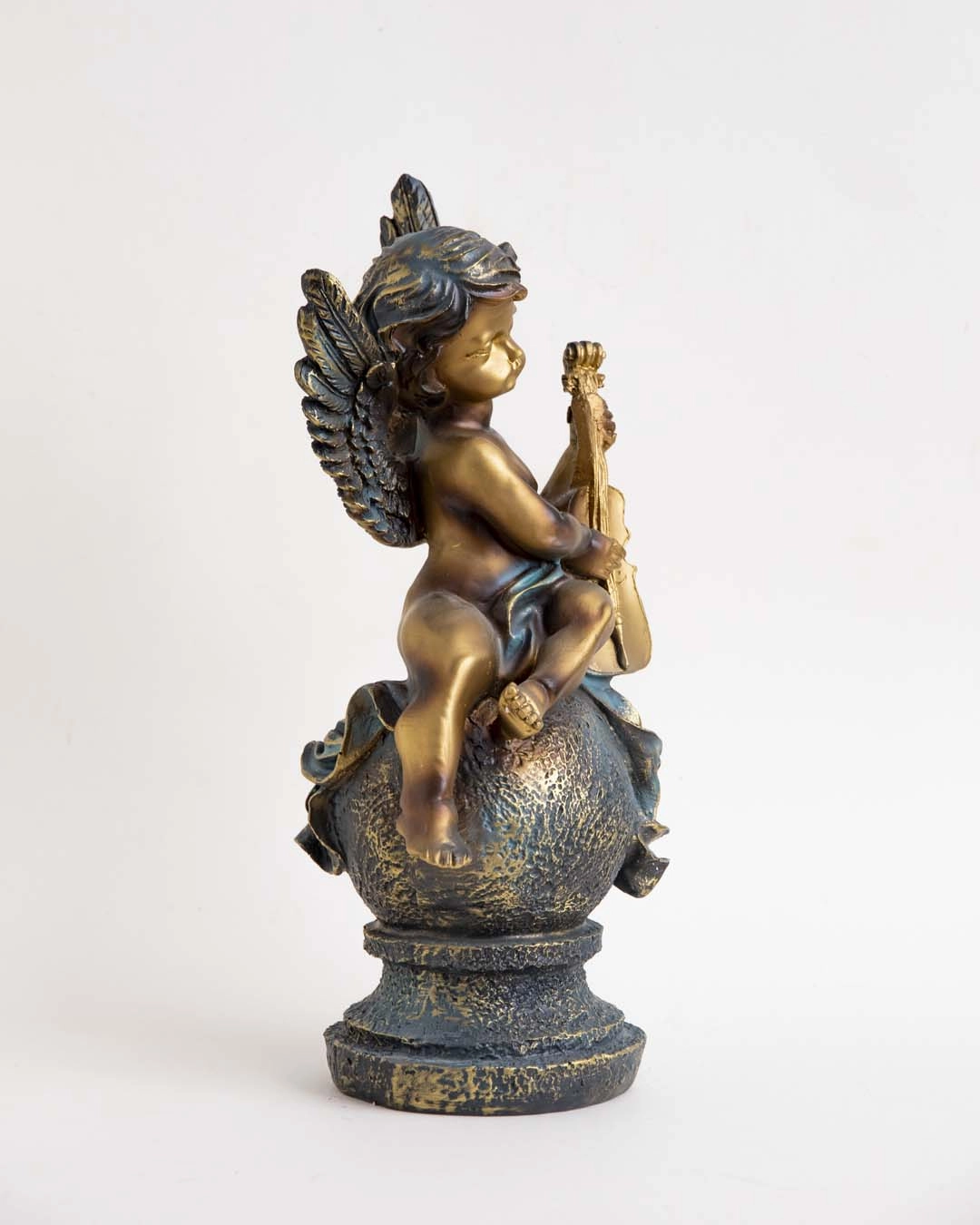Angel Cherub Playing Mandolin