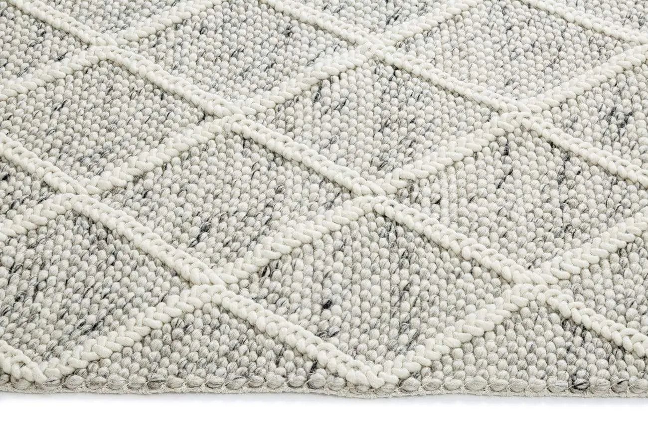 Anja Grey and Ivory Lattice Wool Rug