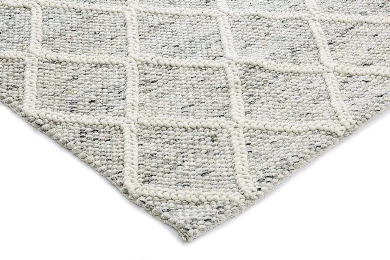 Anja Grey and Ivory Lattice Wool Rug
