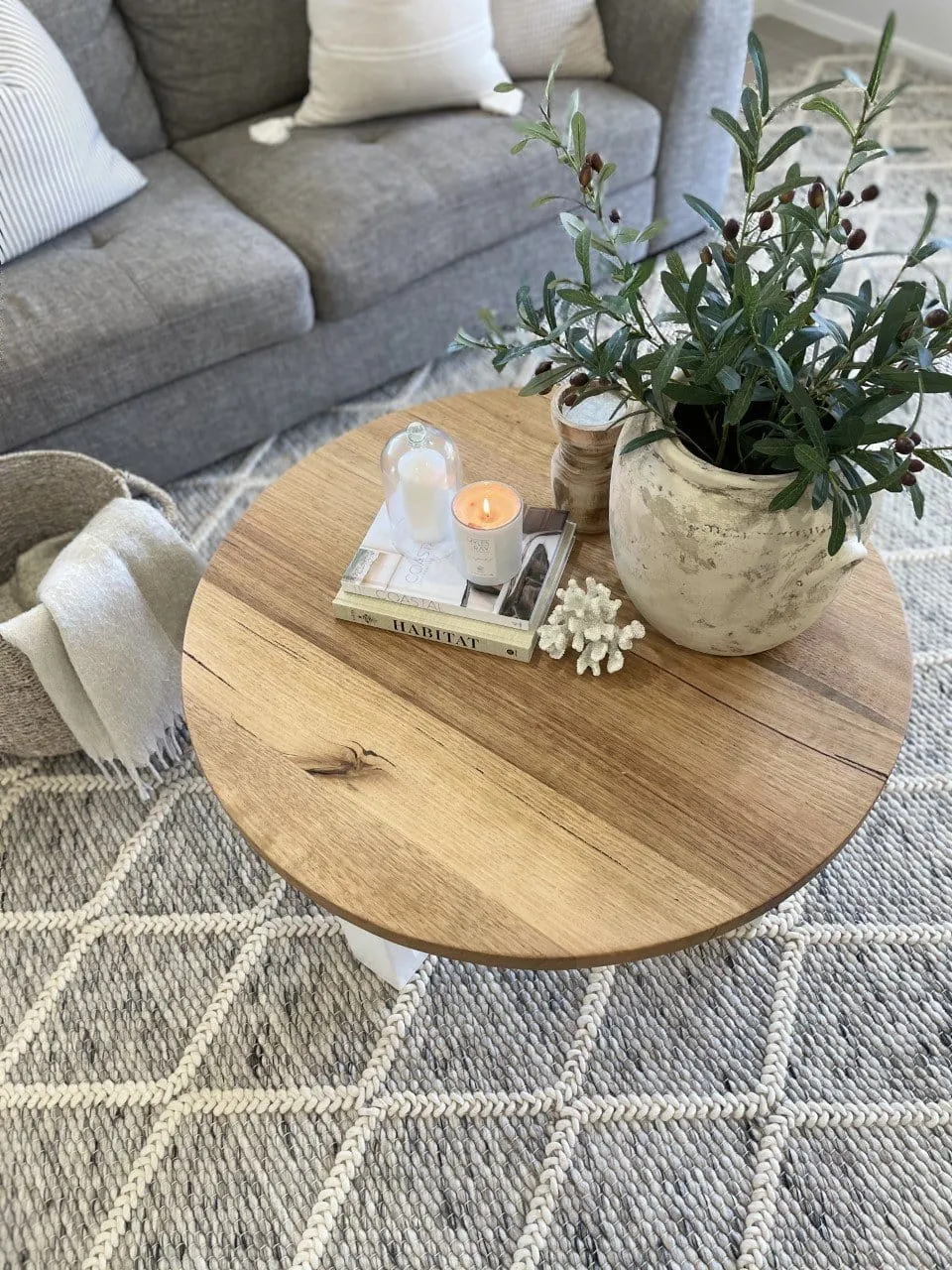 Anja Grey and Ivory Lattice Wool Rug