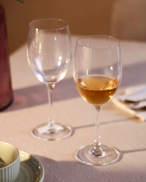 Antoinette Wine Glasses - Set of 2 - 450mlmodern kitchen decor ,kitchen dinner set ,dinnerware 