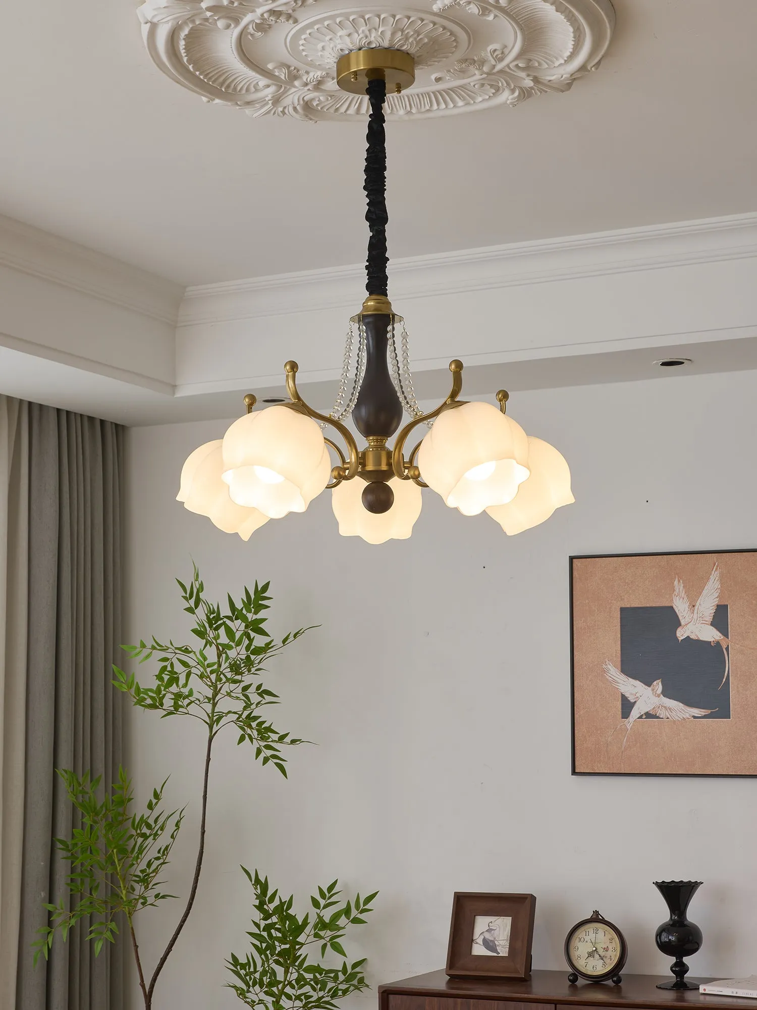 Antonia Chandelier
