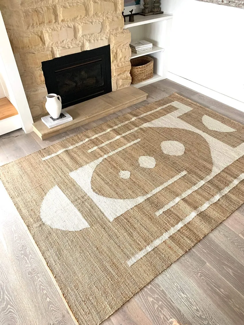 Aranda Brown and Cream Rug *NO RETURNS UNLESS FAULTY