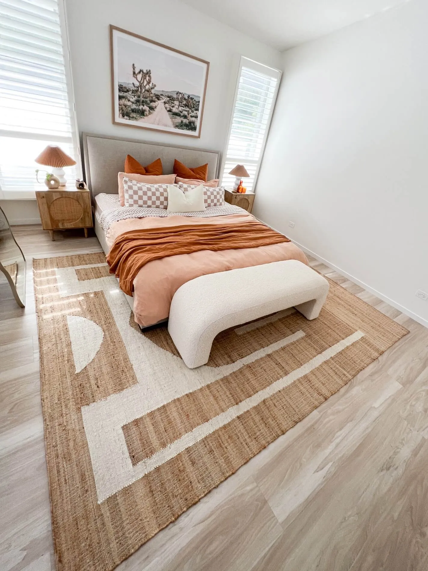 Aranda Brown and Cream Rug *NO RETURNS UNLESS FAULTY