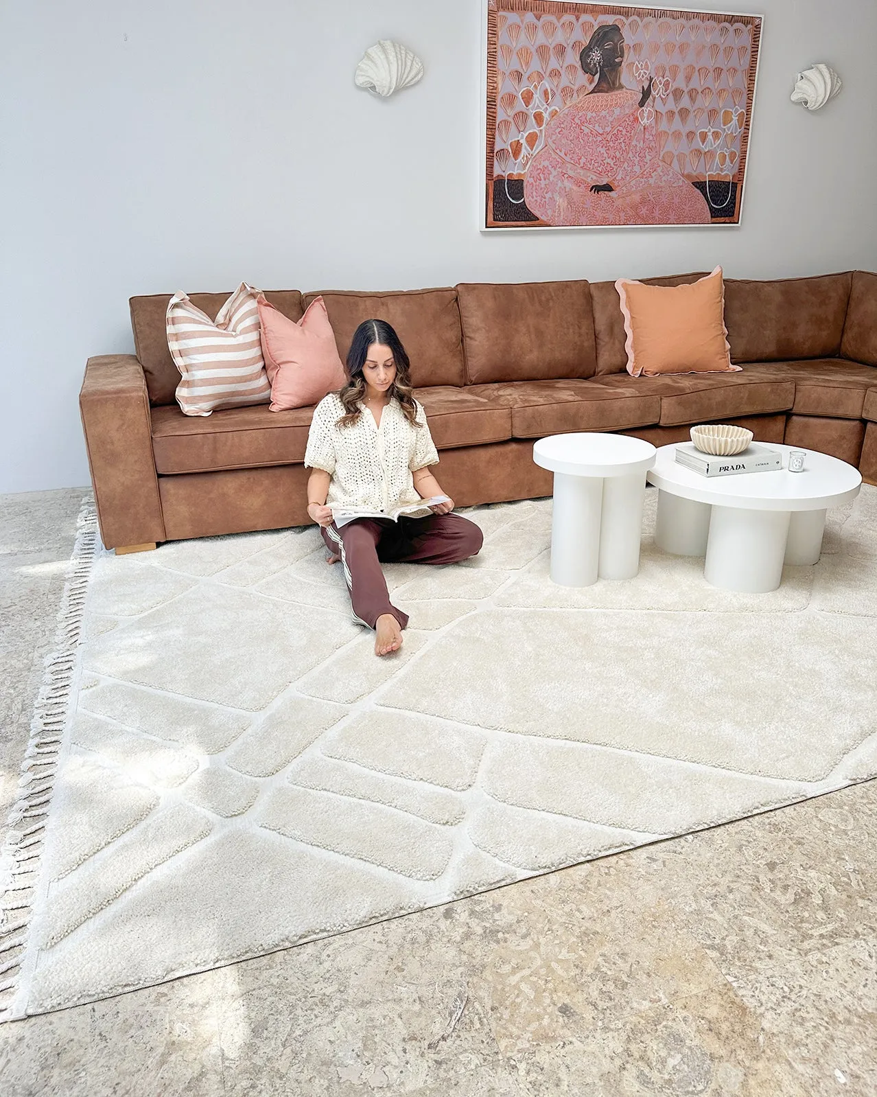 Arizona Ivory Tribal Rug *NO RETURNS UNLESS FAULTY
