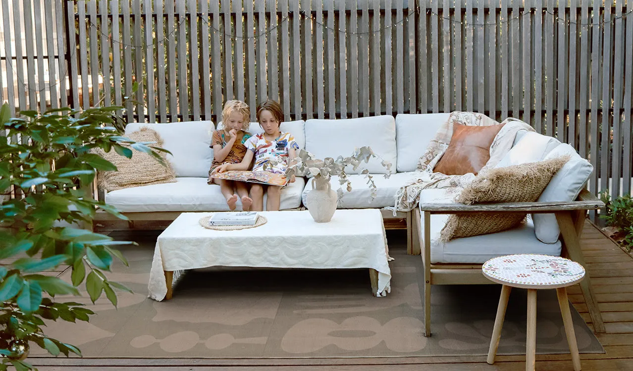 Aswati Brown Graphic Indoor Outdoor Washable Rug *NO RETURNS UNLESS FAULTY