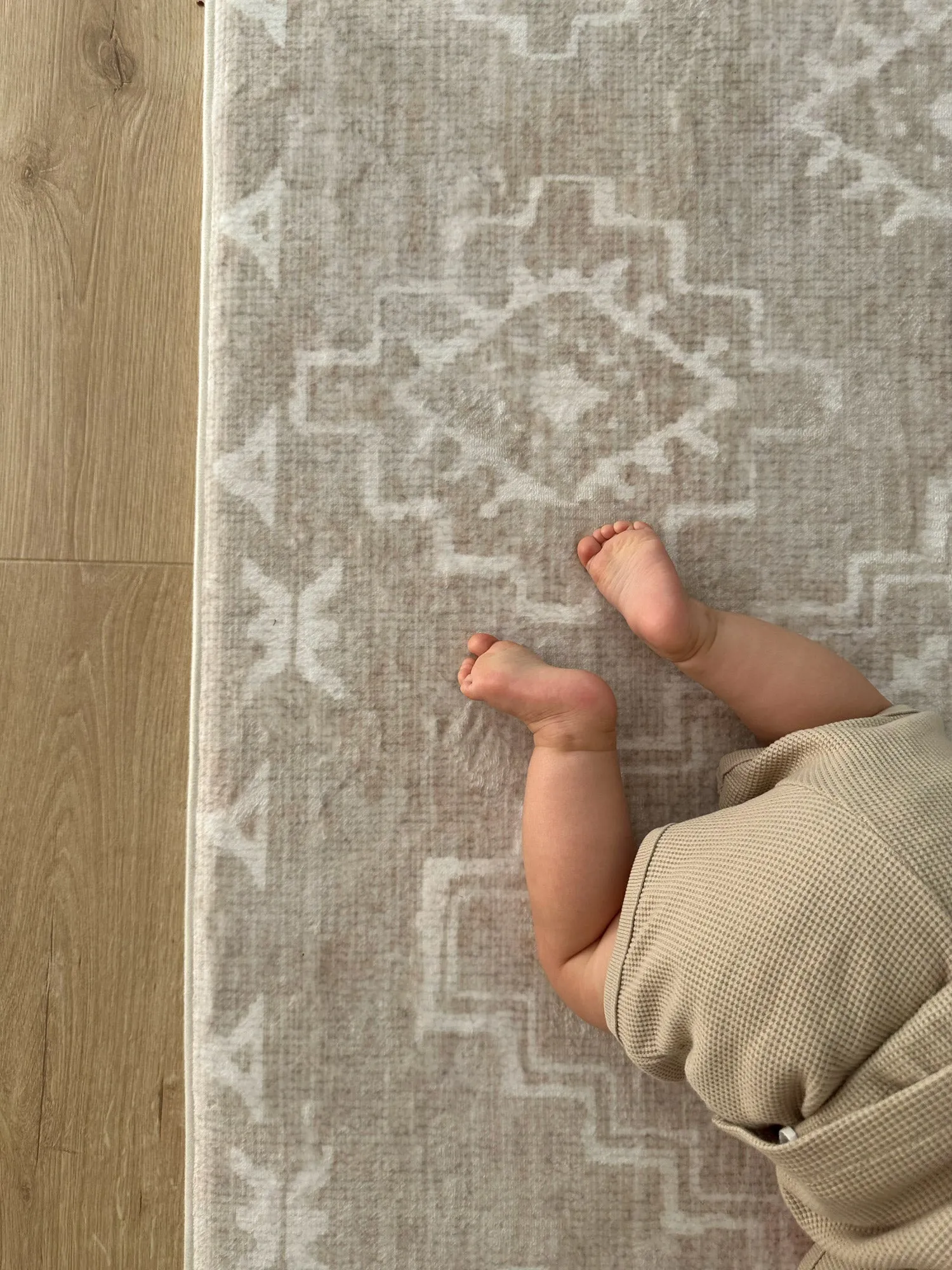 Ayah Neutral Plush Rollie Pollie Playmat