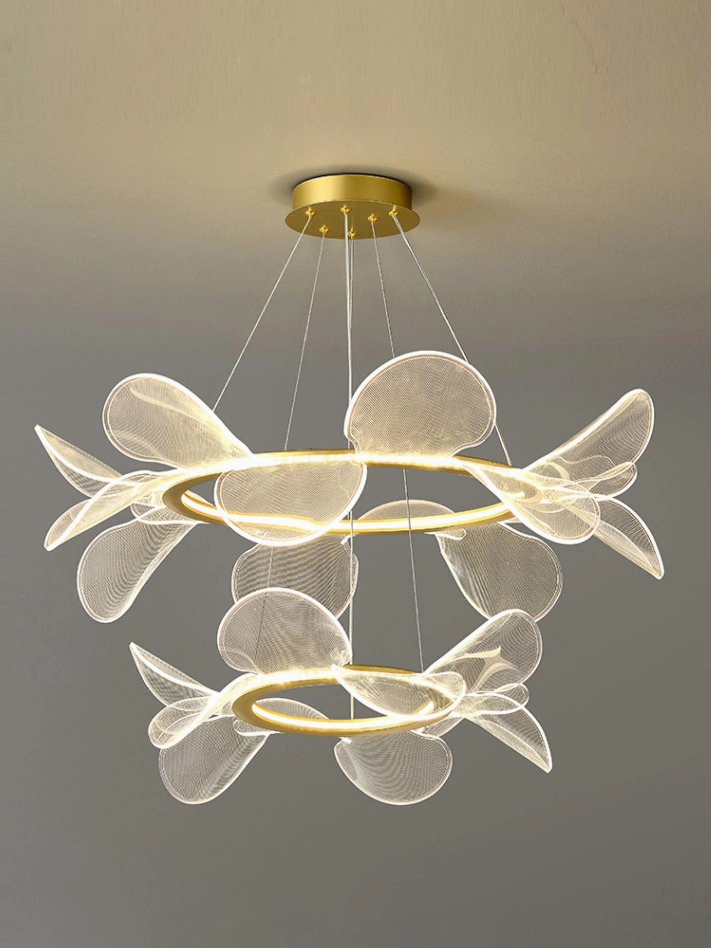 Bain Flying Flowers Chandelier