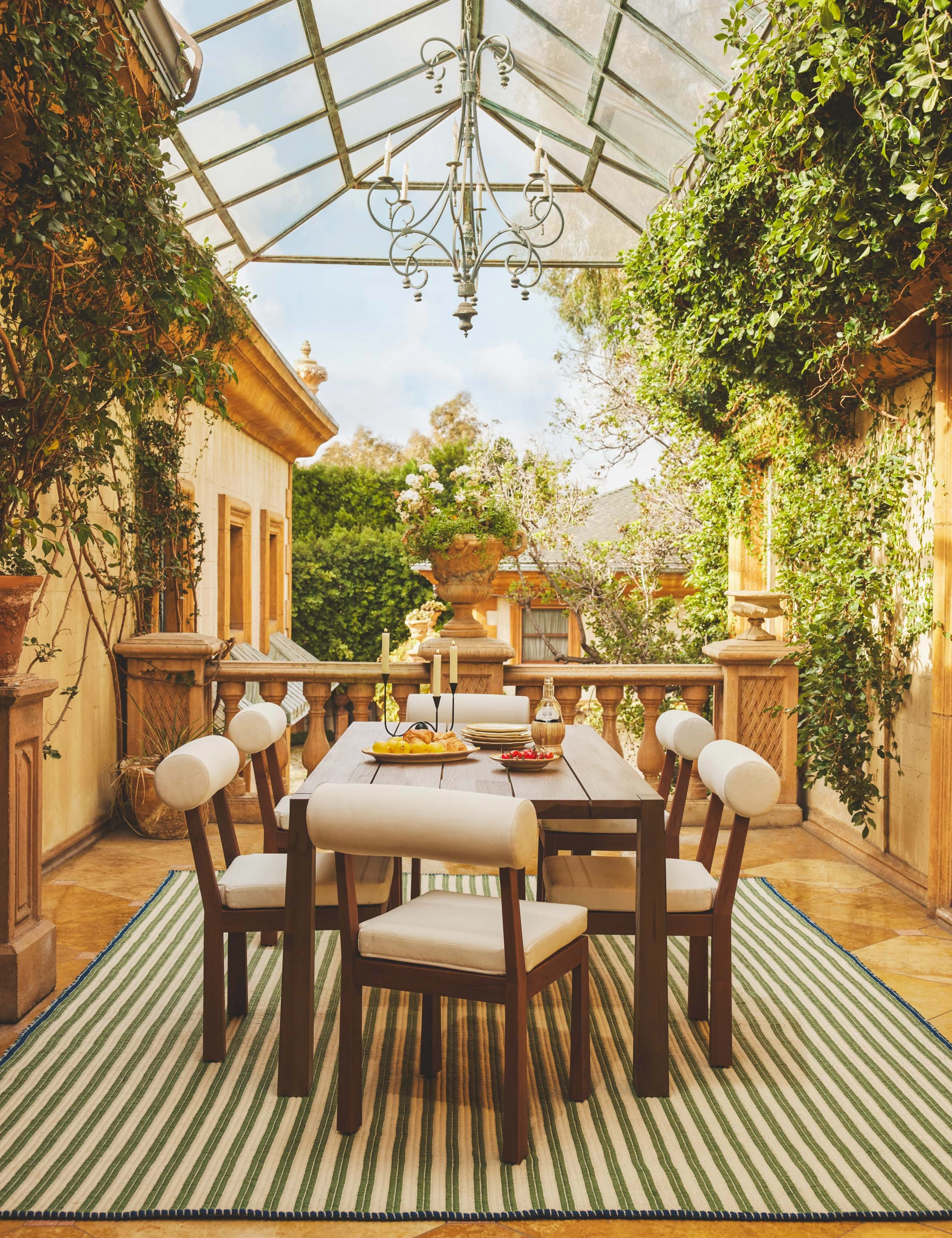 Bassano Outdoor Dining Table