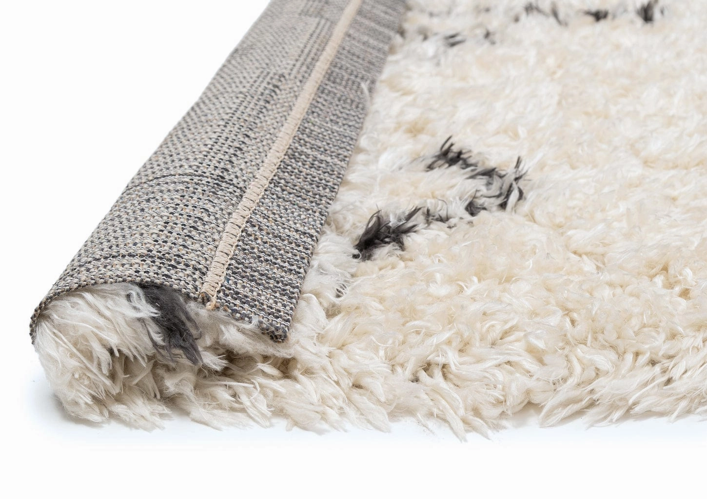 Batola Cream & Black Tribal Shag Rug *NO RETURNS UNLESS FAULTY