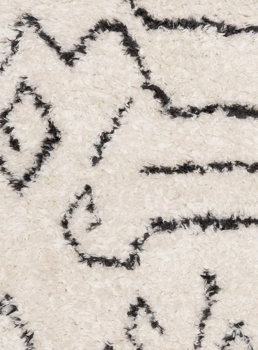 Batola Cream & Black Tribal Shag Rug *NO RETURNS UNLESS FAULTY