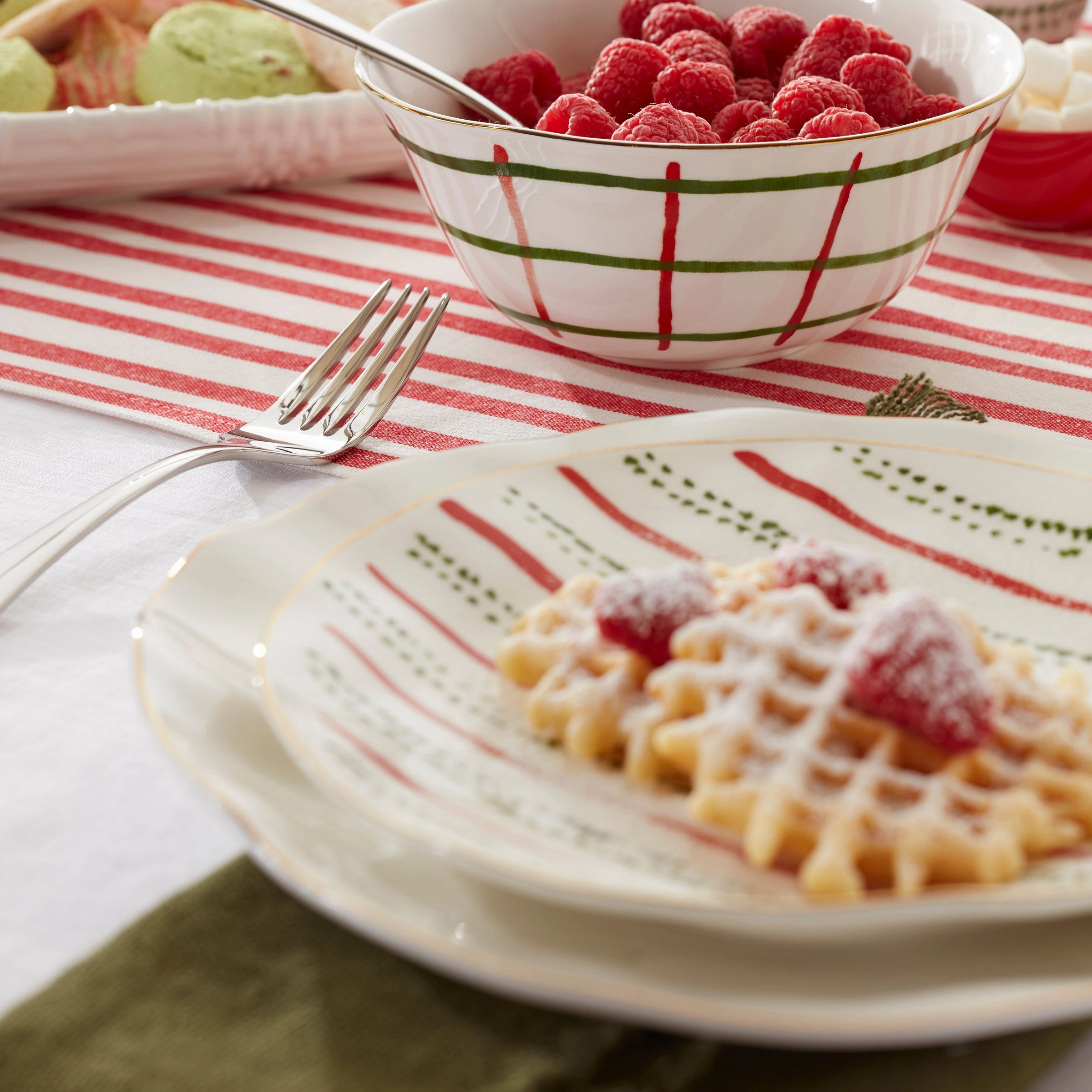 Bayberry Dessert Plates - Set of 4