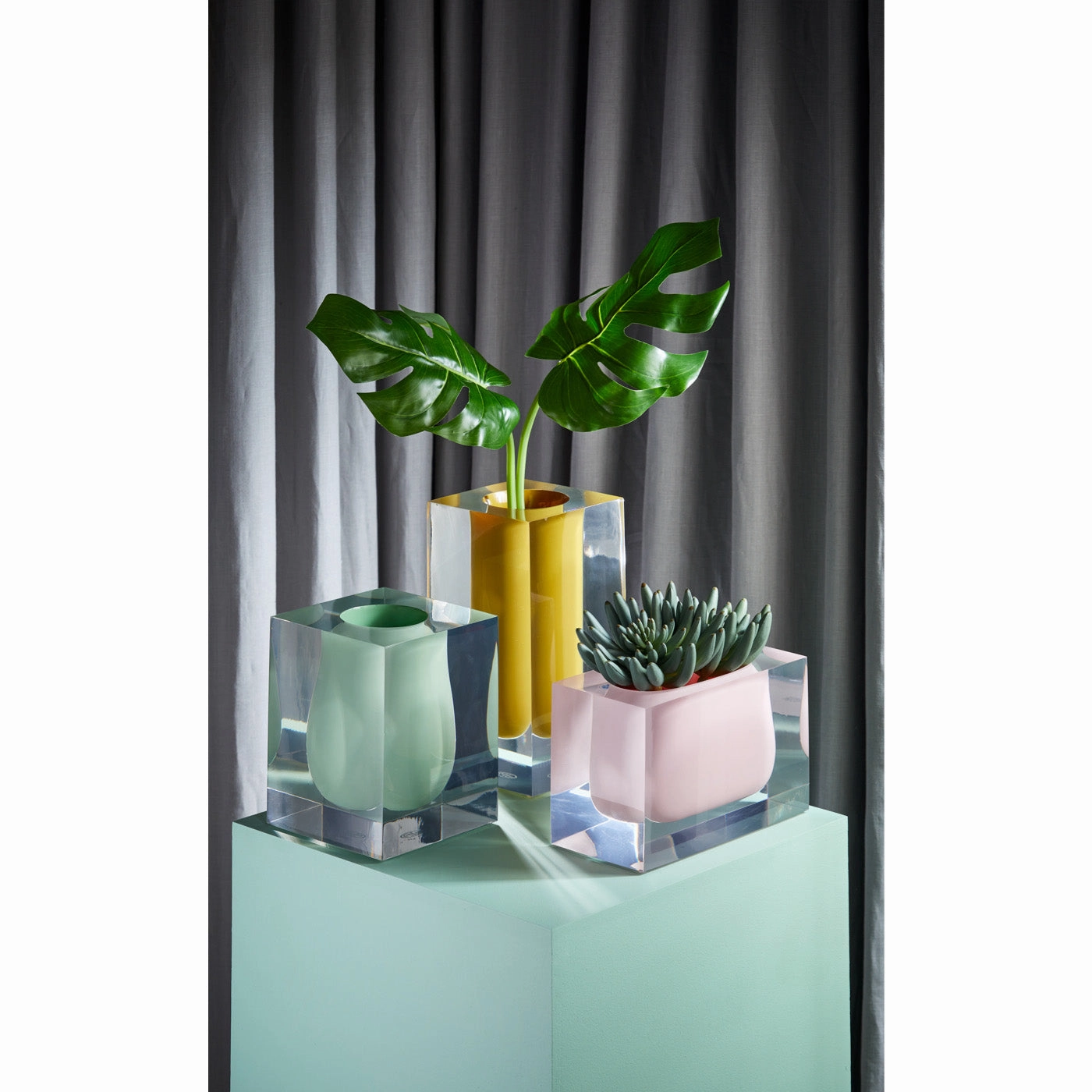 Bel Air Scoop Vase