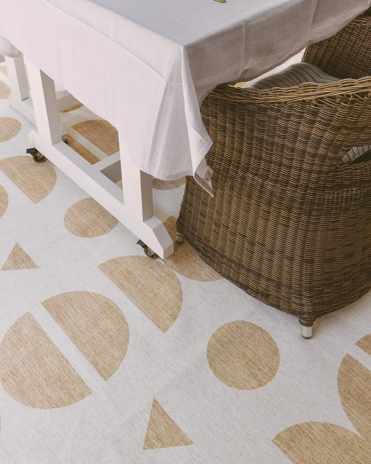 Betsy Beige Ivory Indoor Outdoor Washable Rug *NO RETURNS UNLESS FAULTY