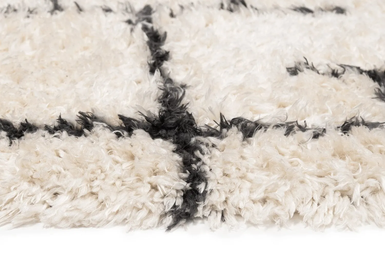 Binx Cream & Black Tribal Shag Rug *NO RETURNS UNLESS FAULTY