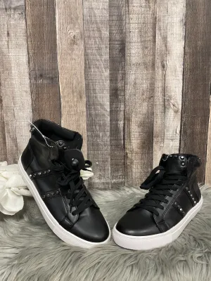 Black Shoes Sneakers Steve Madden, Size 8.5 steve madden
