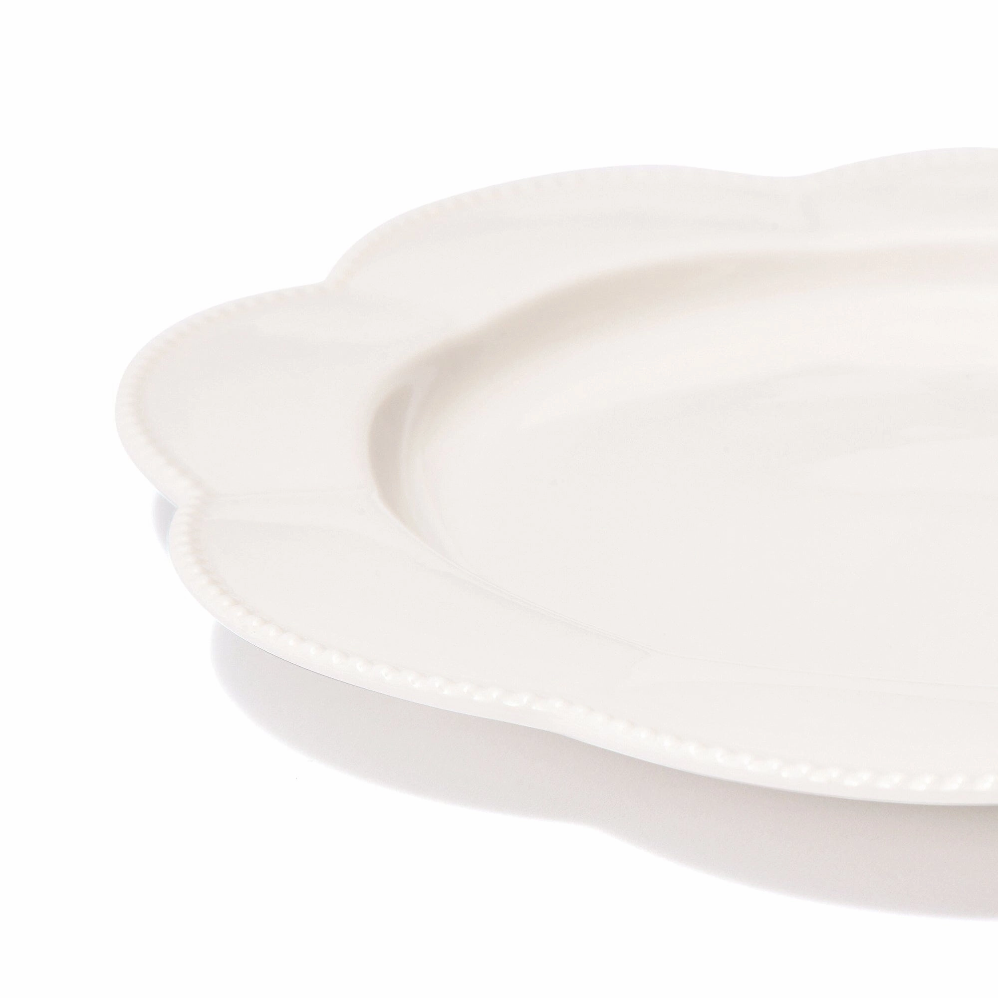 Blanche Plate Medium Flower White