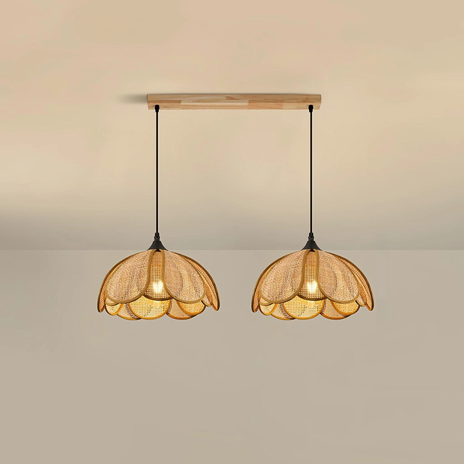Bloom Rattan Pendant Lamp