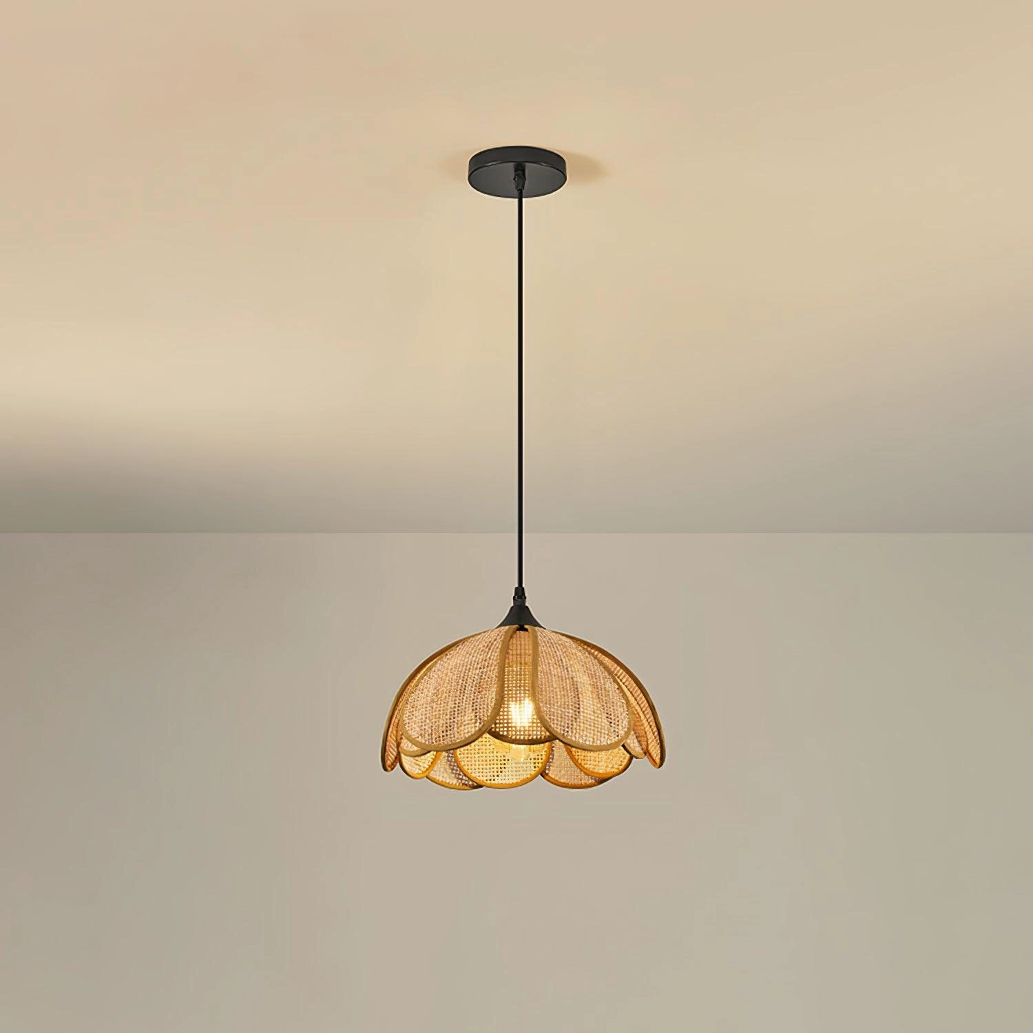 Bloom Rattan Pendant Lamp