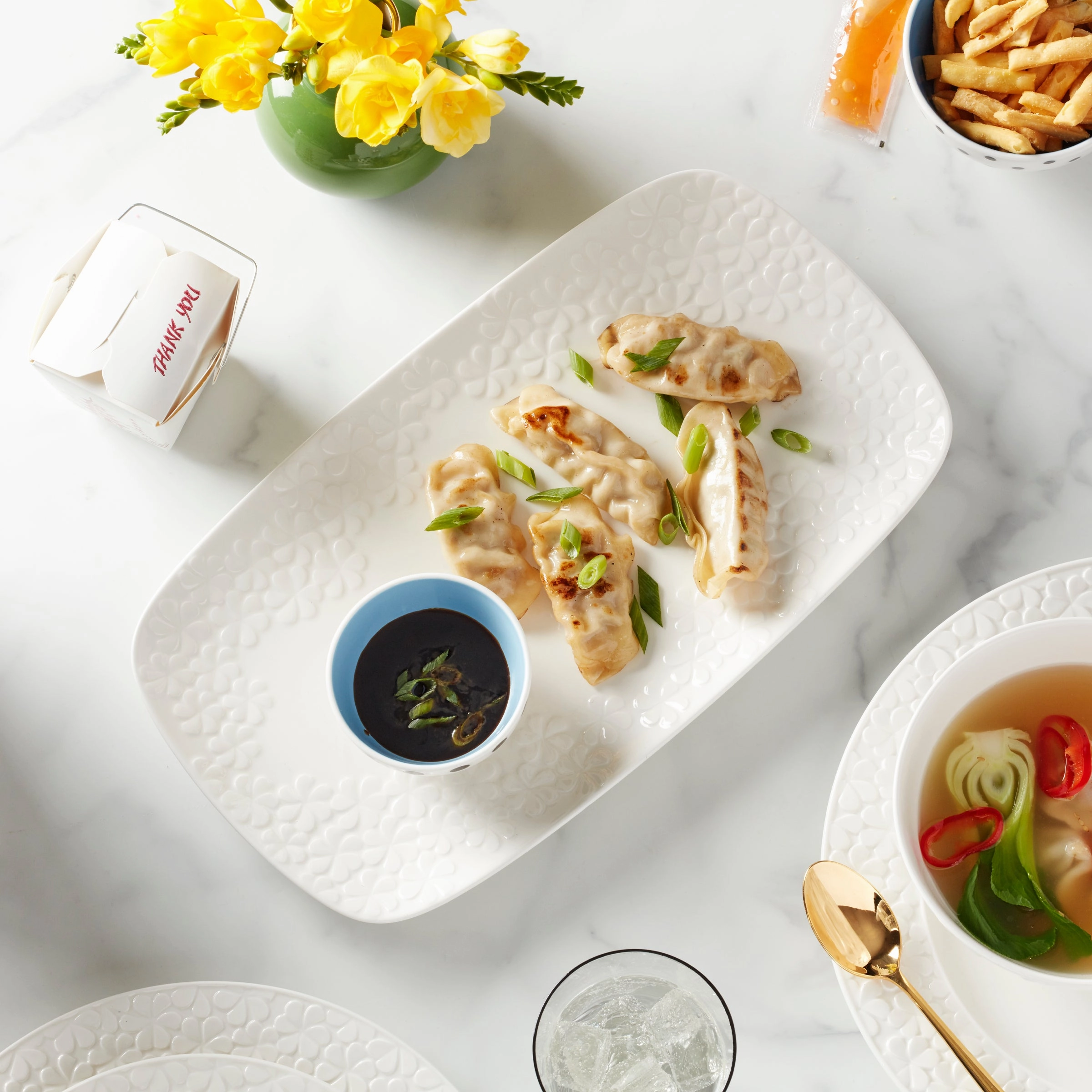 Blossom Lane Accent Plates - Set of 4