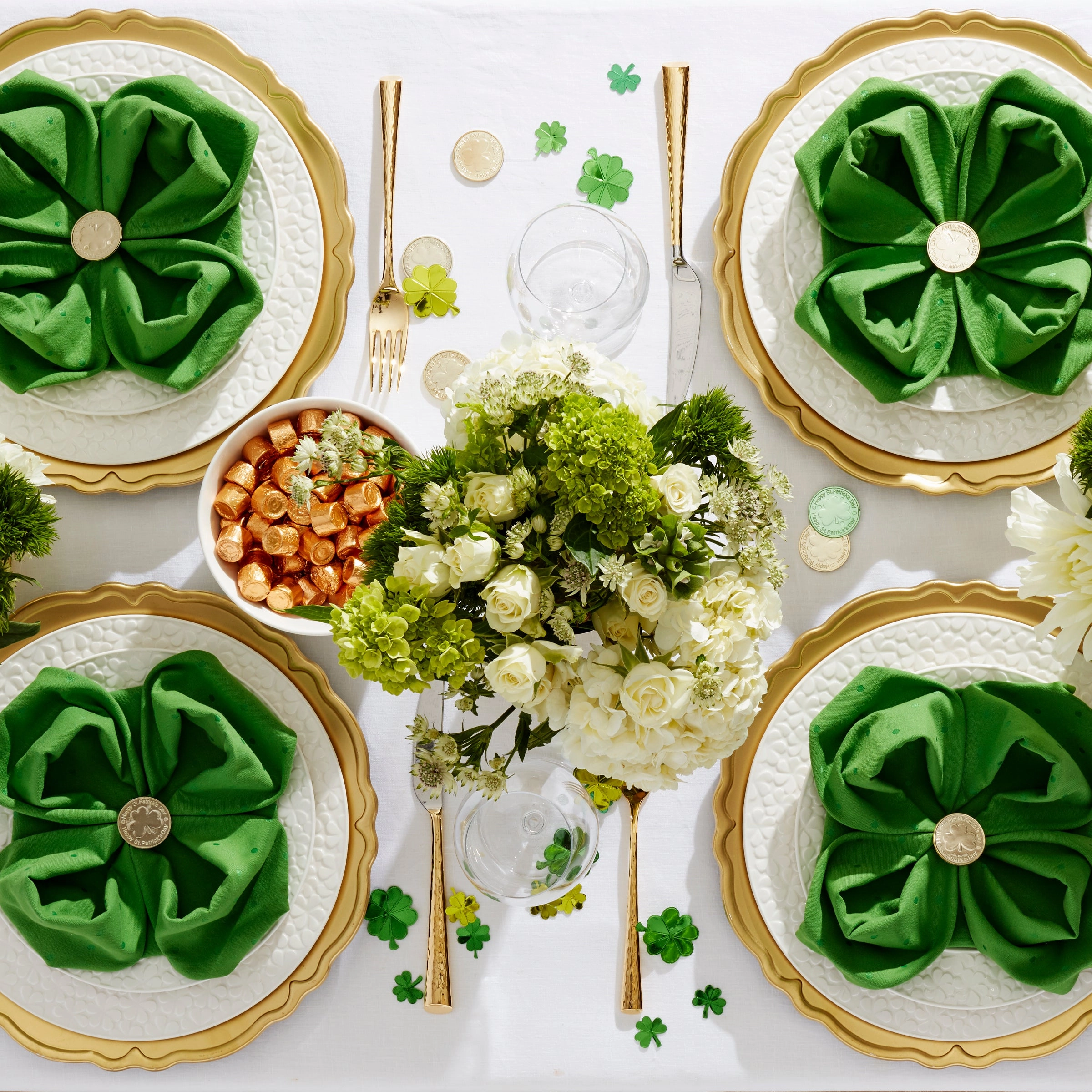 Blossom Lane Accent Plates - Set of 4