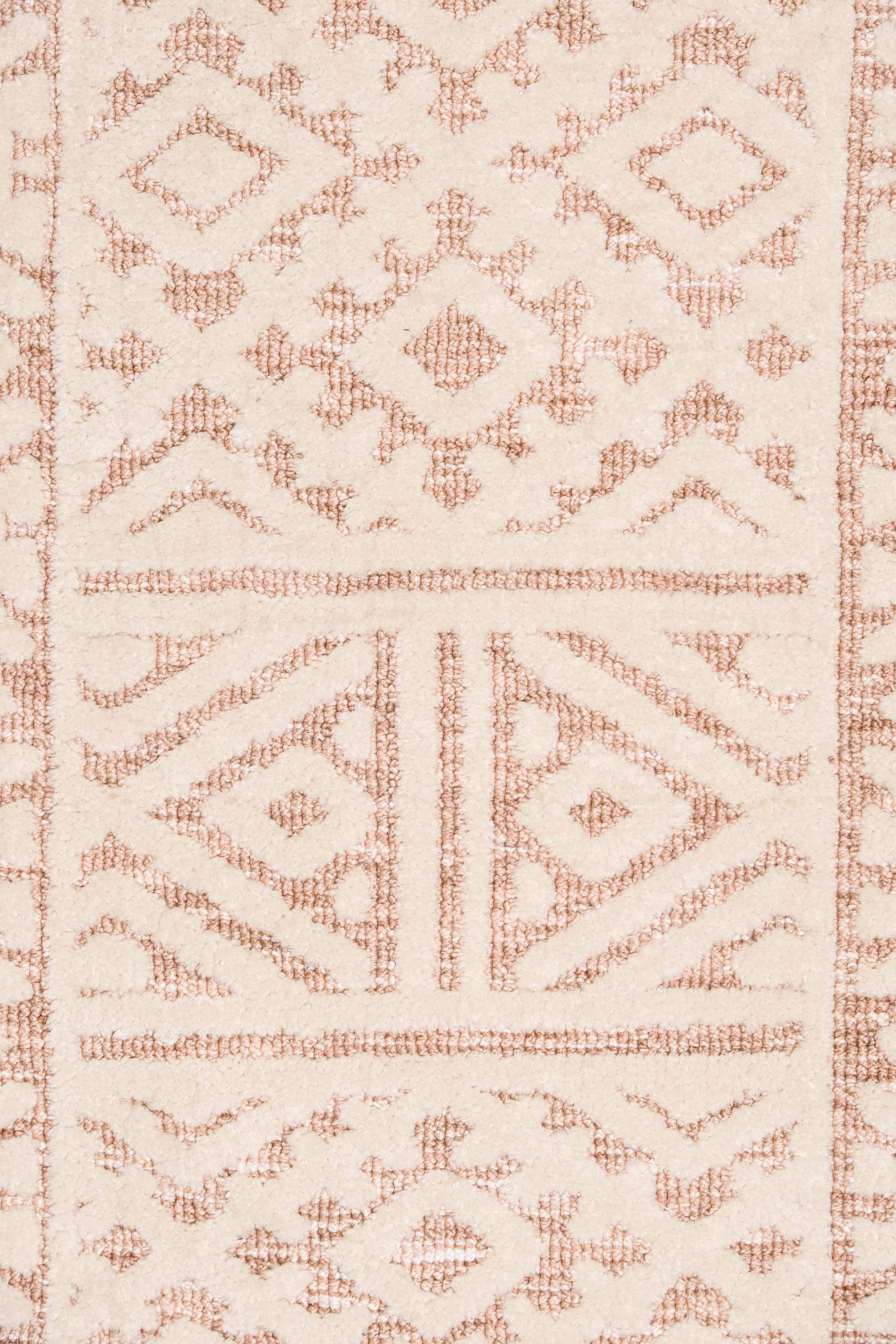 Bobbie Peach and Ivory Runner Rug *NO RETURNS UNLESS FAULTY